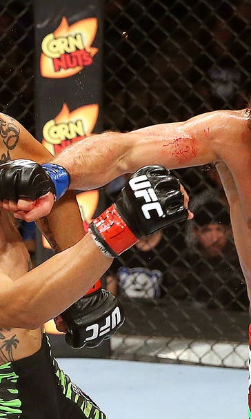 Jeremy Stephens: Charles Oliveira has a weak chin and he's mentally weak